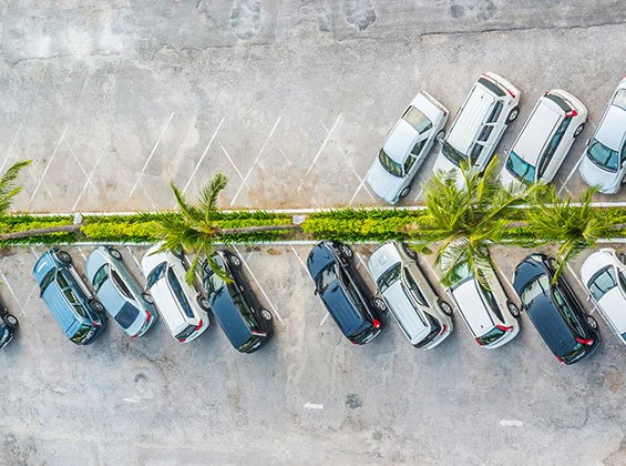 Srivaijayantimahalcarparkingarea1